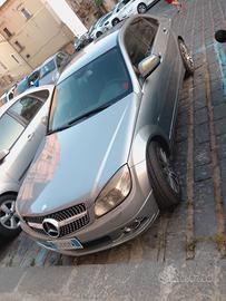 Mercedes classe C 220 berlina 