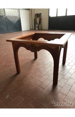 Tavolino stile liberty