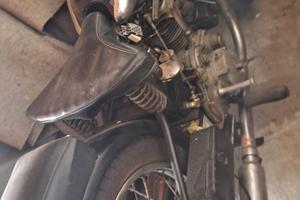 moto Miller Balsamo 175