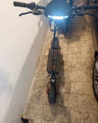 monopattino elettrico kukirin g4  60v - 2000w