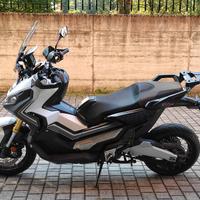 Honda x-adv