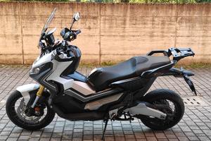 Honda x-adv