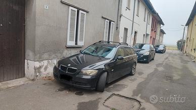 bmw 320i ricambi