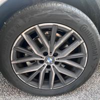 Gomme auto