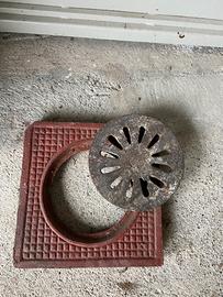 Chiusino in ferro antico