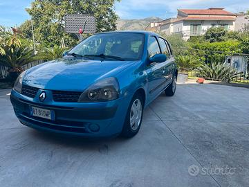 RENAULT Clio 2ª serie - 2001