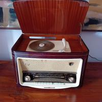Radio giradischi a valvole Mivar Egadi 1958