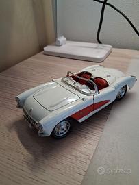 Modellino Chevrolet Corvette marca Bburago