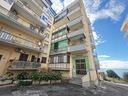 2-locali-a-torre-del-greco