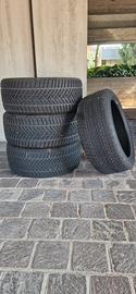 Pneumatici da neve Good Year 255/40R19