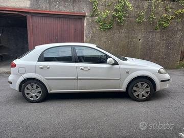 Chevrolet lacetti 2.0TD cambio automatico
