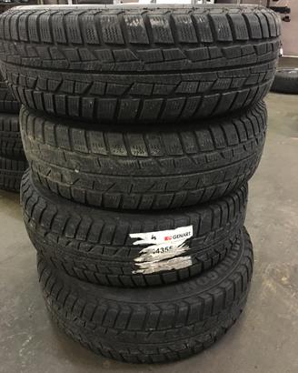 Gomme treni completi e non diverse marche e misure