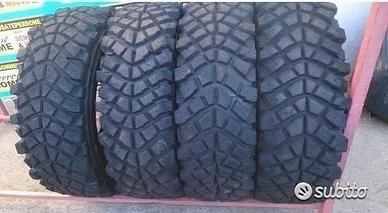 4 gomme usate 235 75 15 ricoperte