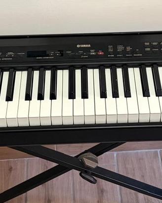 Pianoforte Yamaha+custodia 200€ Trattabili - Roma