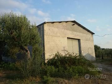 Capannone magazzino industriale terreno rudere