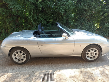 Fiat barchetta grigio metallizzato