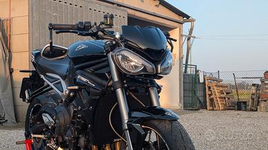 Triumph Street Triple 765 RS 2017