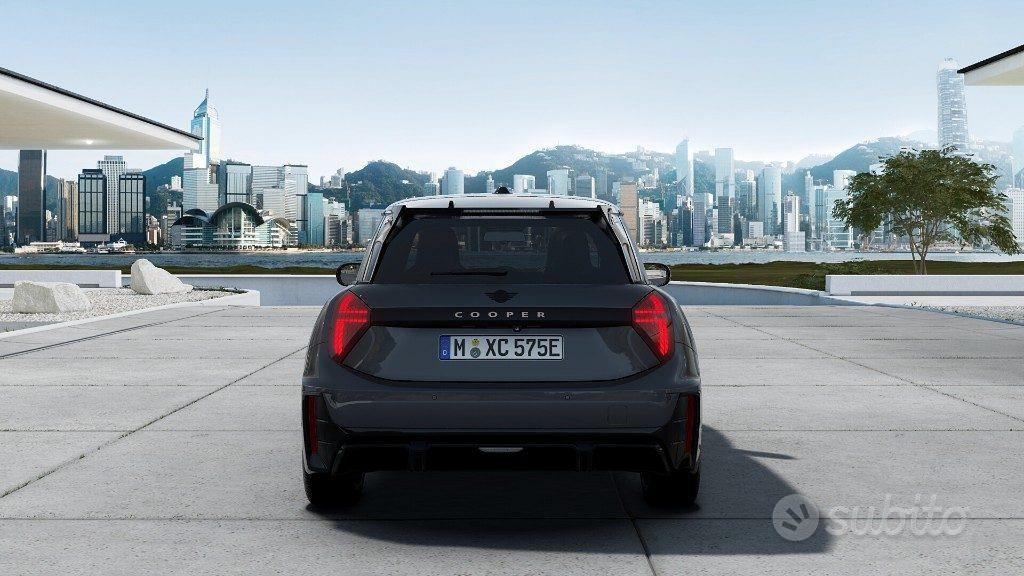 Mini Cooper E photo 3