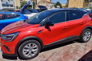 Renault Captur Hybrid E-Tech 145 CV Intens