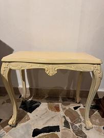 Tavolino barocco veneziano