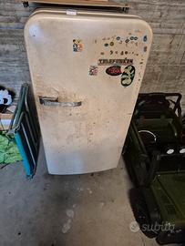 frigo d'epoca funzionante telefunken