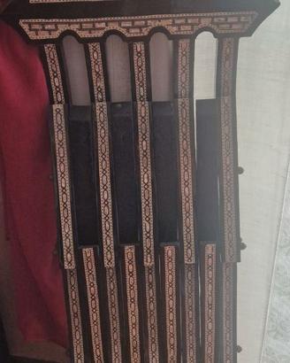 sedie oiginali egiziane in legno e madreperla