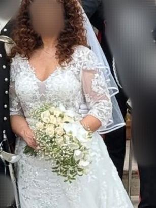 Abito da sposa sartoriale nuovo, colore avorio, mo