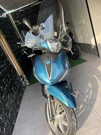 Piaggio Beverly ho 300