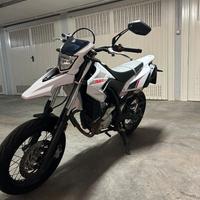 Yamaha WR 125 - 2016