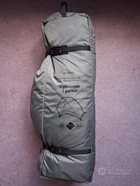 Tenda trekking MT900 grigia e nera | 1 persona