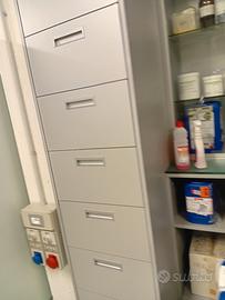 ARREDAMENTO UFFICI0 come nuovo