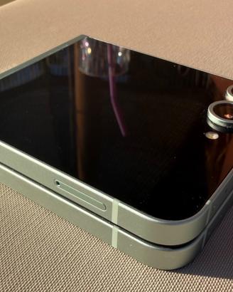 Samsung Galaxy Z Flip 6 come nuovo