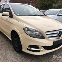 Ricambi Mercedes classe b 2016 1.5 D