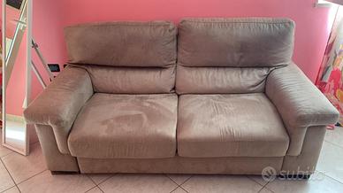 Divano letto color tortora