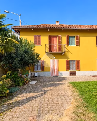 CASA INDIPENDENTE A CASTELL'ALFERO
