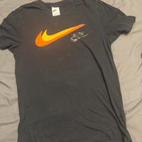 T-shirt Nike