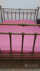 testata letto matrimoniale 
