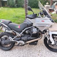Moto Guzzi Stelvio 1200
