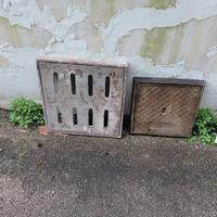 chiusini in ghisa  40x40 e  50x50