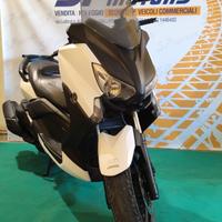 YAMAHA X-MAX 400