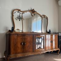 Credenza chippendale