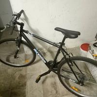 Bicicletta MTB Rockrider five.zero