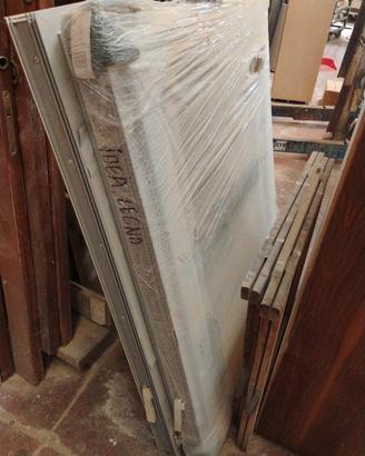 finestre PVC ancora imballate nuove