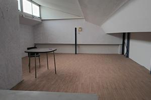Sesto fiorentino locale uso uffici primo piano