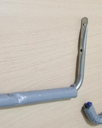 Porta bici  2 staffe per parete  -  28 x 20 x 2