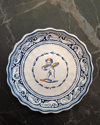 PIATTO IN MAIOLICA DI FAENZA