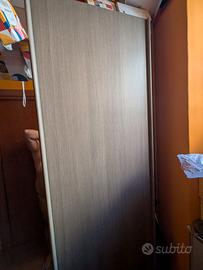 Armadio tre ante scorrevoli