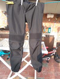 pantaloni moto dainese