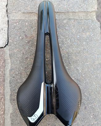 Sella corsa PRO Falcon