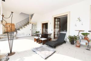 Rustico su due livelli con terrazzo panoramico e g